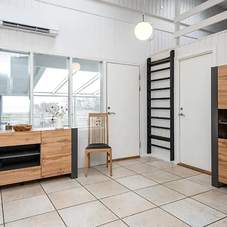 Three-bedroom In 23 Дом отдыха