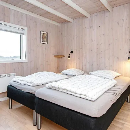 Three-bedroom In 23 *