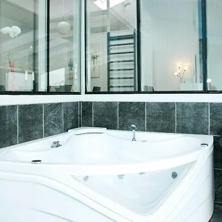 Three-bedroom In 23 Дом отдыха